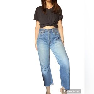 🌼 Levi’s Women’s 501 Jeans High Waist Sz 31 Buttery Soft Excellent Condition 🌼